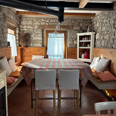 Mezzodi Locazione Turistica 3*